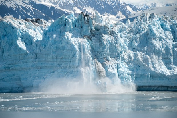 Risultato immagini per foto di ghiacciai che si sciolgono