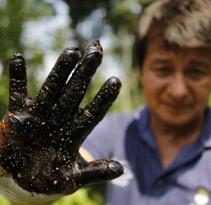 Disastro ambientale in Ecuador: una piccola vittoria contro Chevron