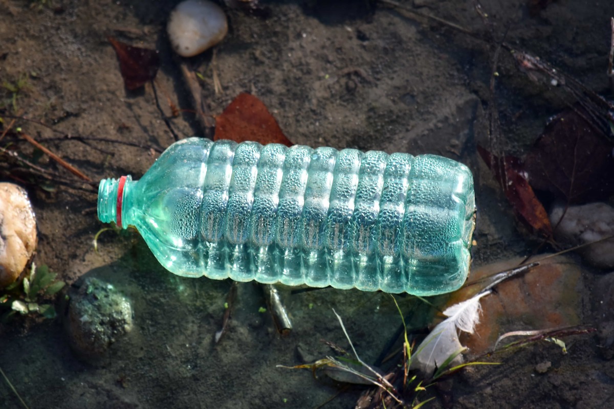 mare di plastica