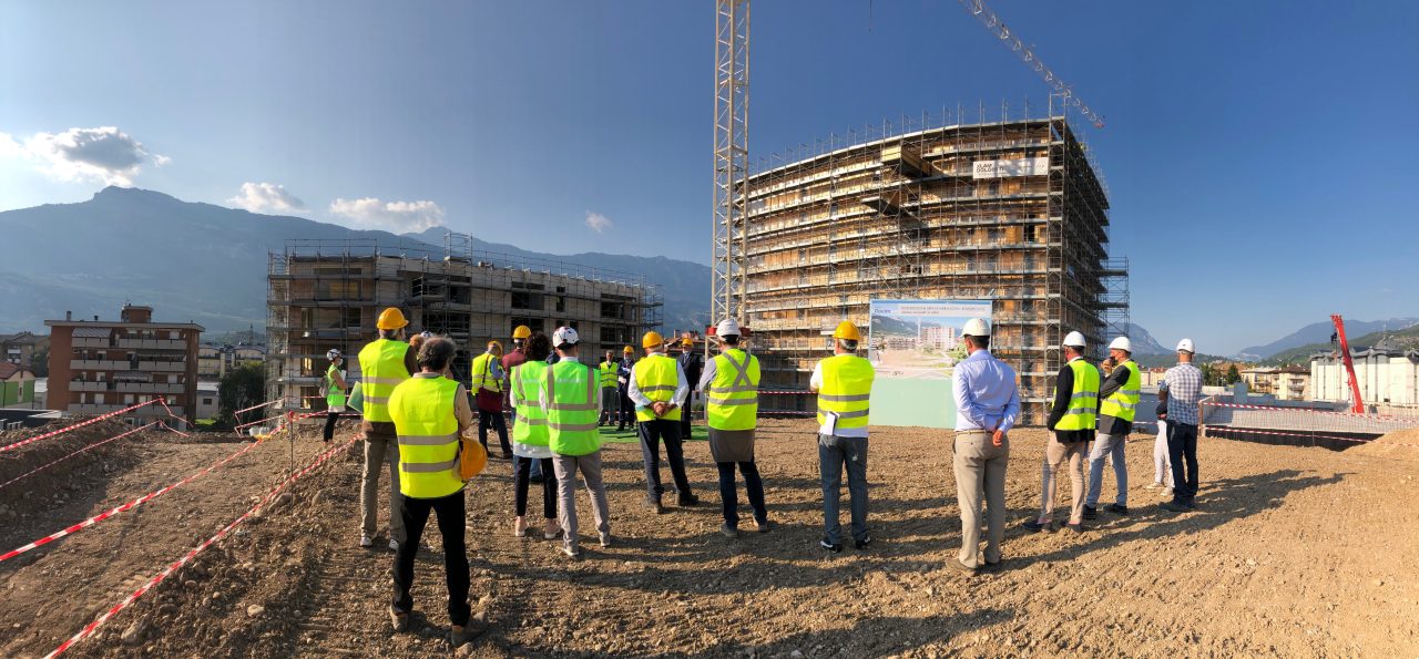 Rinnovabili • l'edificio in legno più alto d'Italia