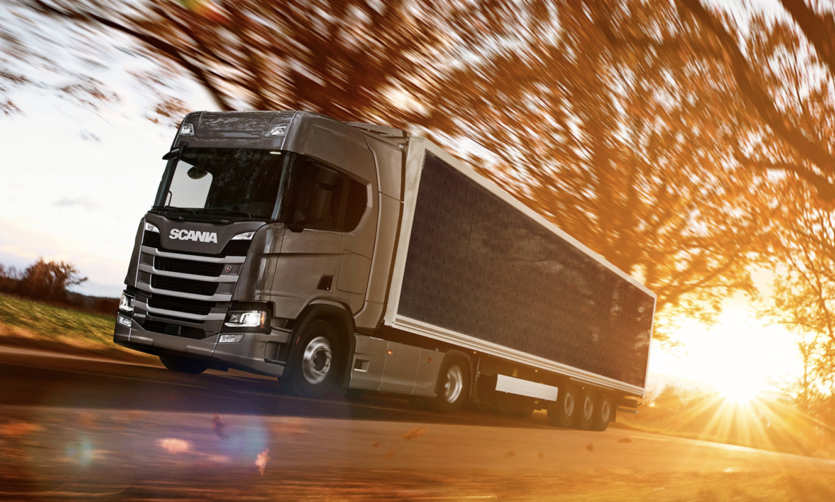 camion ibrido fotovoltaico