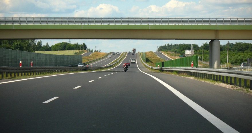 Rinnovabili • monitoraggio delle infrastrutture autostradali