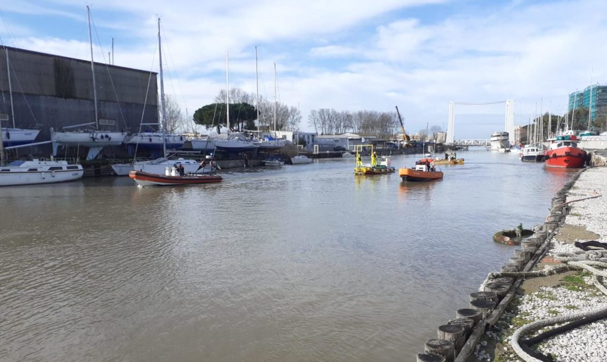 flotta anti-inquinamento