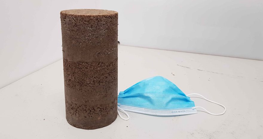 Rinnovabili • mascherine usate