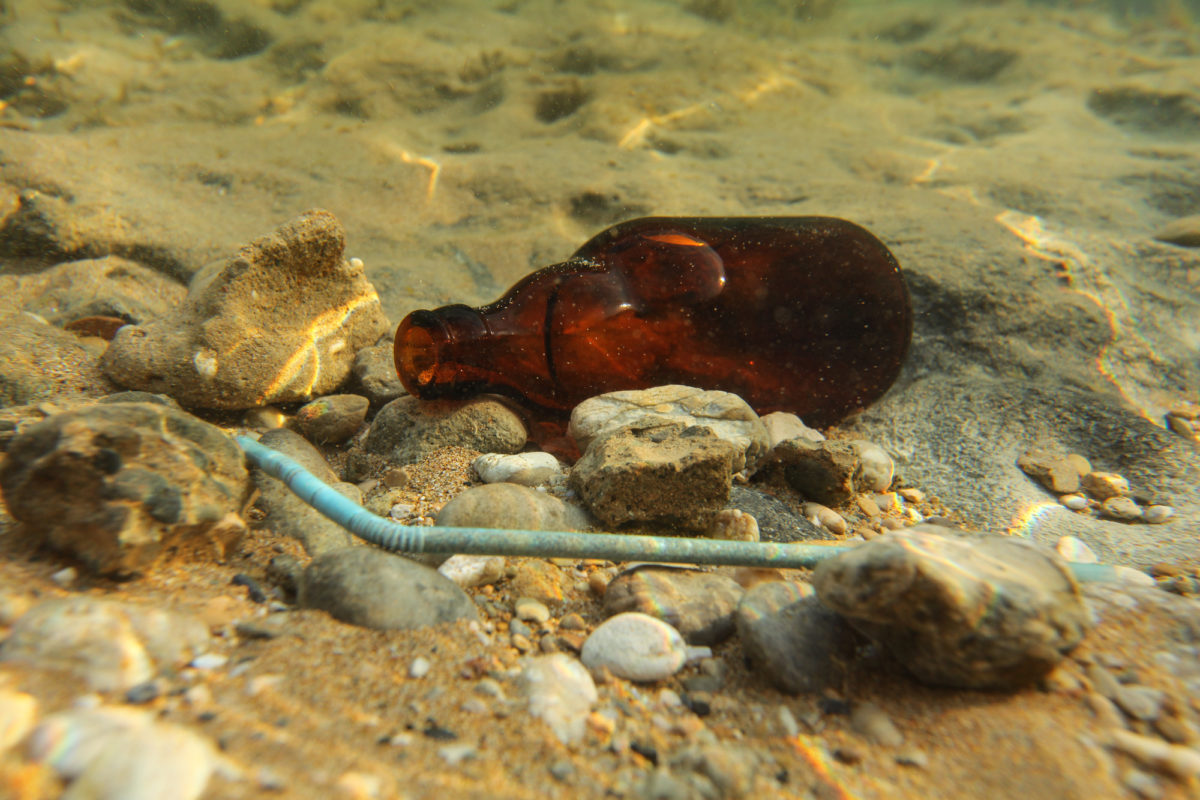 Rinnovabili • Ripulire gli oceani dai rifiuti