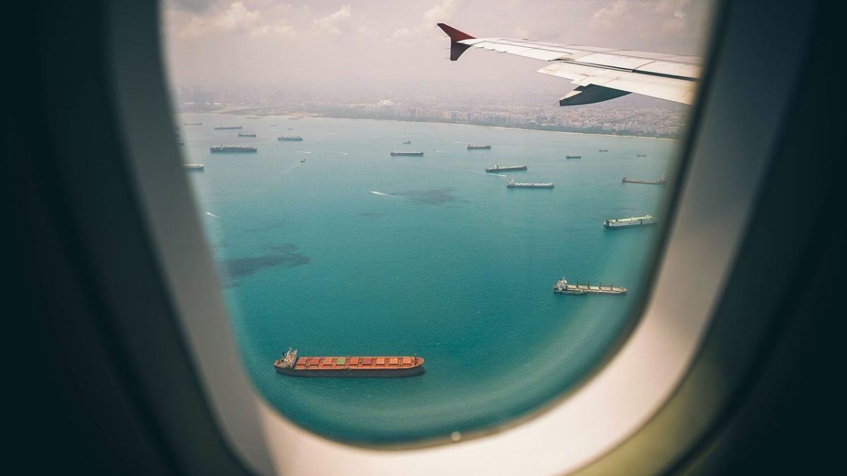 Carburanti sintetici: devono diventare il futuro per navi e aerei in Europa