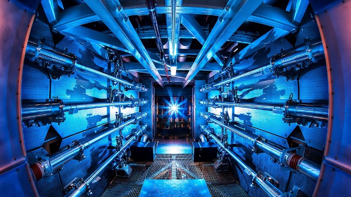 Fusione nucleare: al NIF generato il 70% dell’energia di innesco