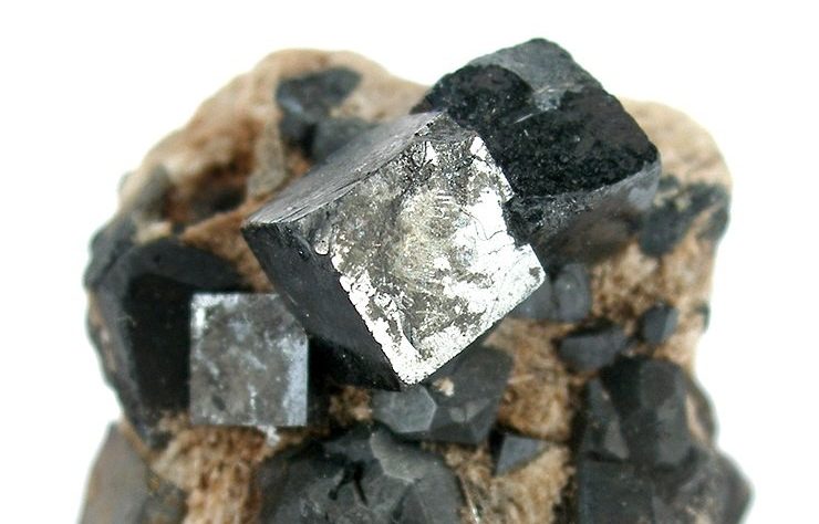 Fotovoltaico in perovskite