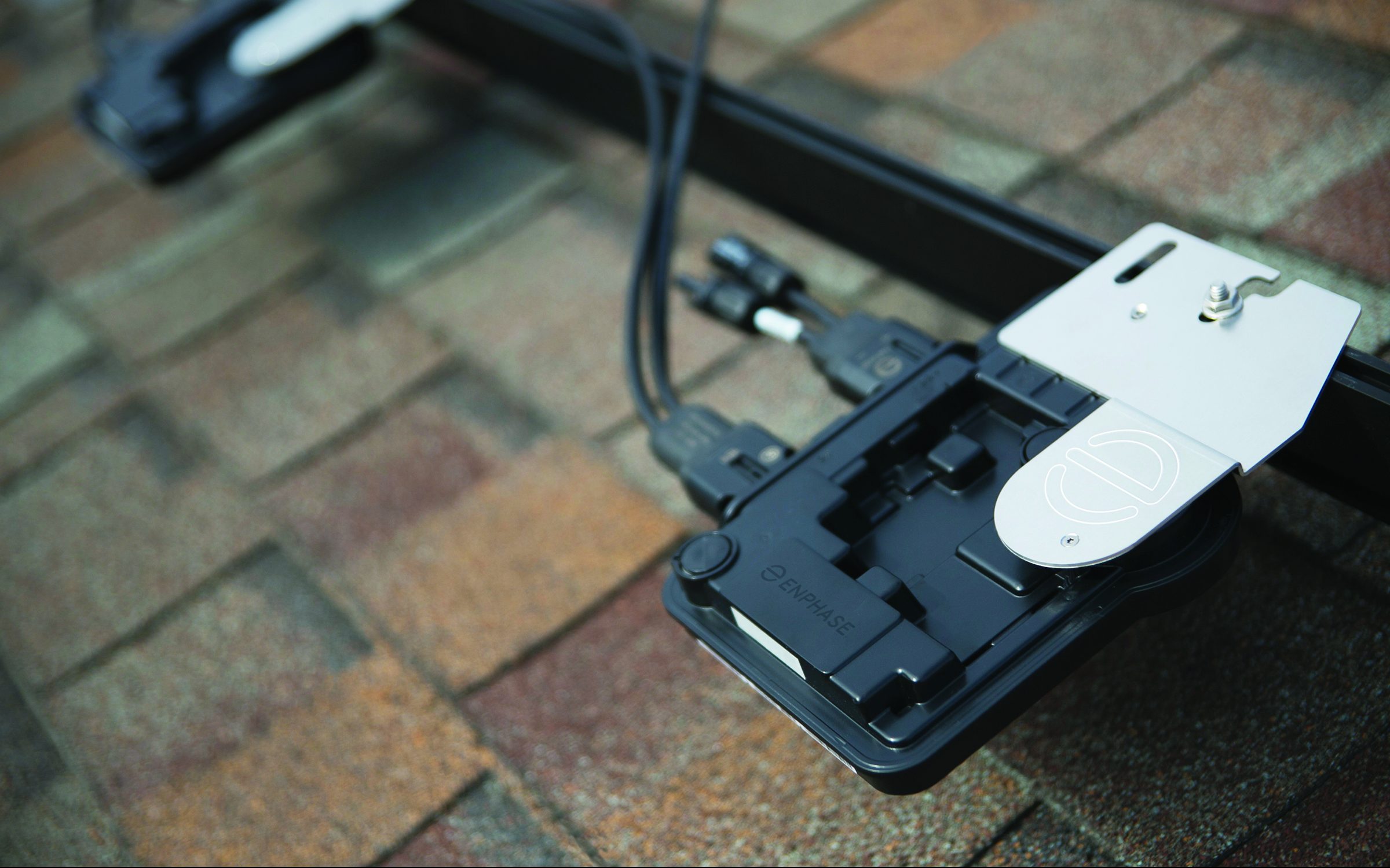 Microinverter IQ7 Enphase