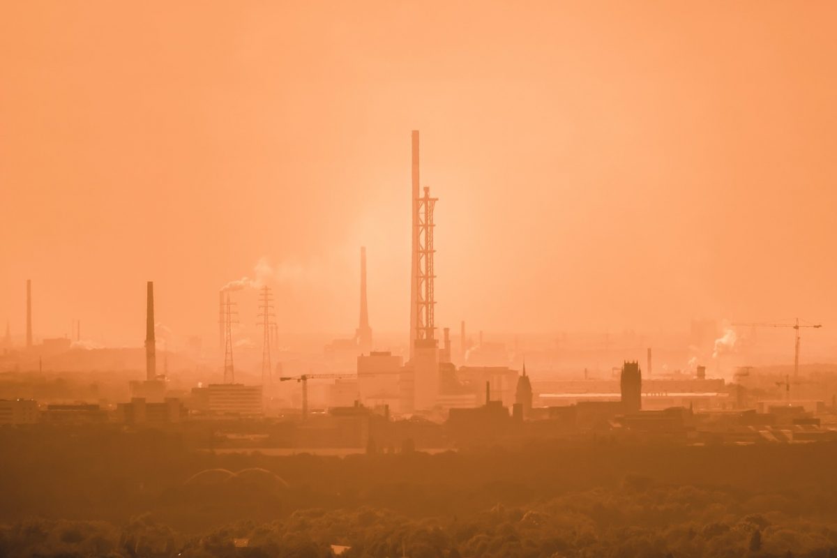 Inquinamento dell’aria: l’esposizione prolungata aumenta il rischio di malattie autoimmuni