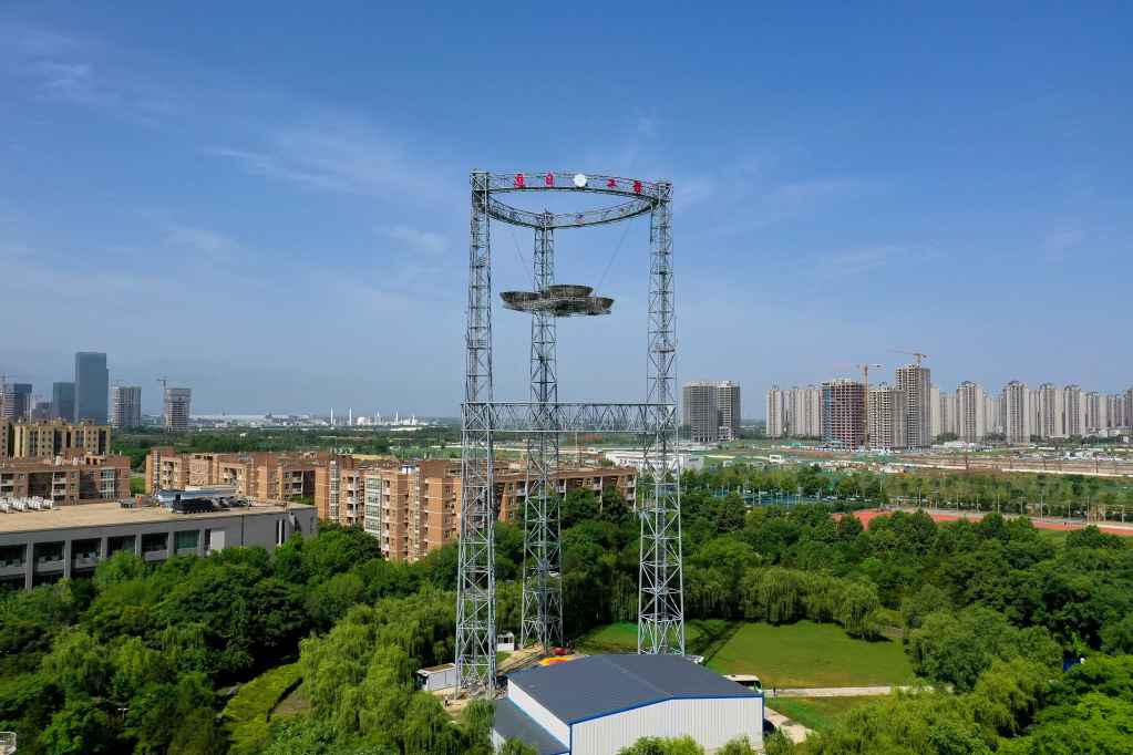 Impianti fotovoltaici nello spazio