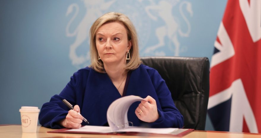 Rinnovabili • Liz Truss: trivelle e fracking, il programma della nuova premier UK