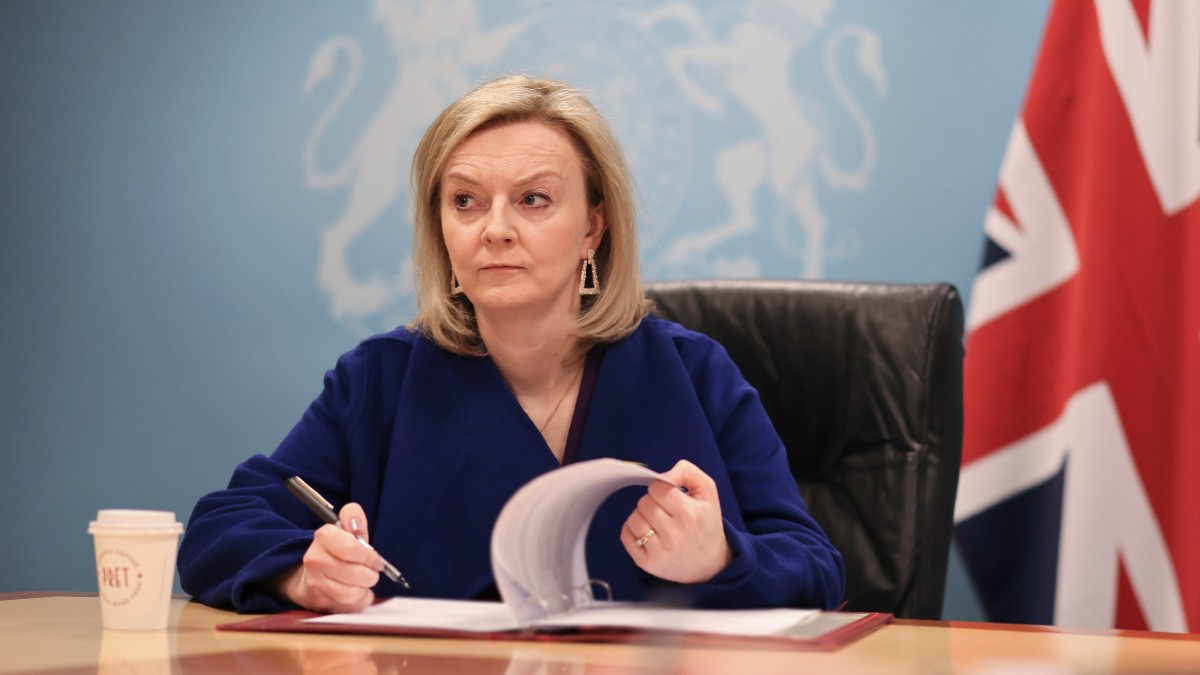 Liz Truss: trivelle e fracking, il programma della nuova premier UK