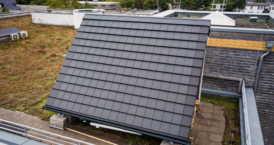 Rinnovabili • Tegole fotovoltaiche-termiche