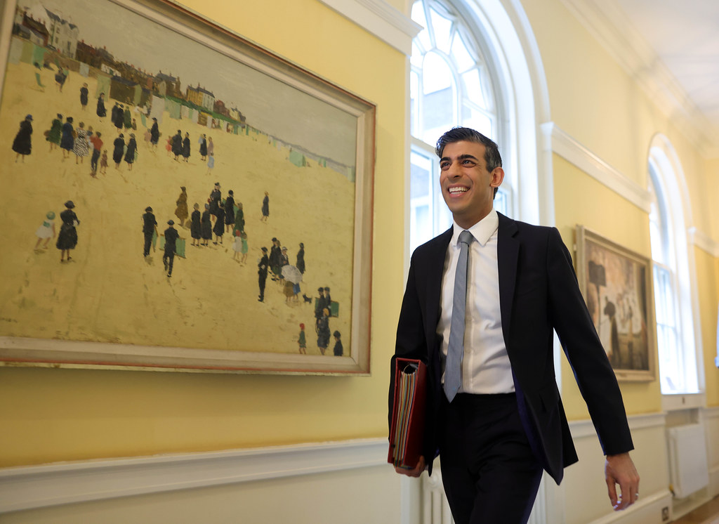 Impegni sul clima: Londra promette che non rispetterà i target al 2030