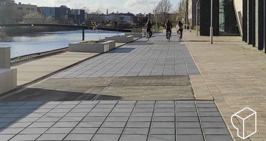 Rinnovabili • piastrella fotovoltaica calpestabile