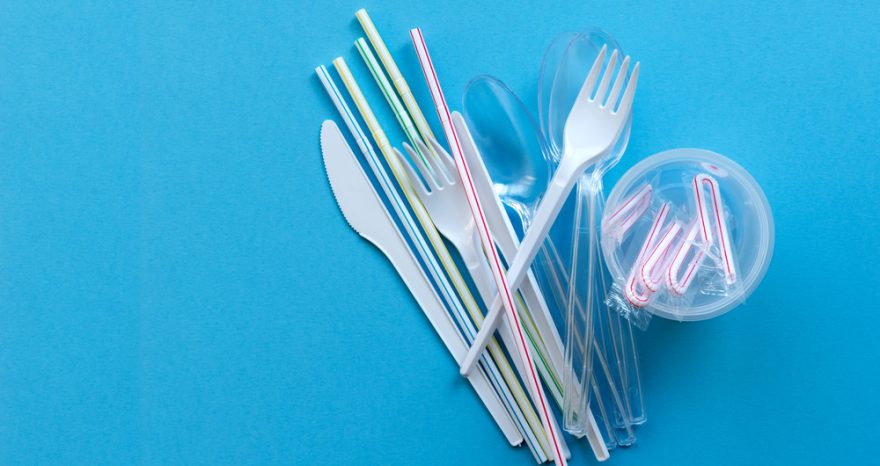 Rinnovabili • plastica monouso