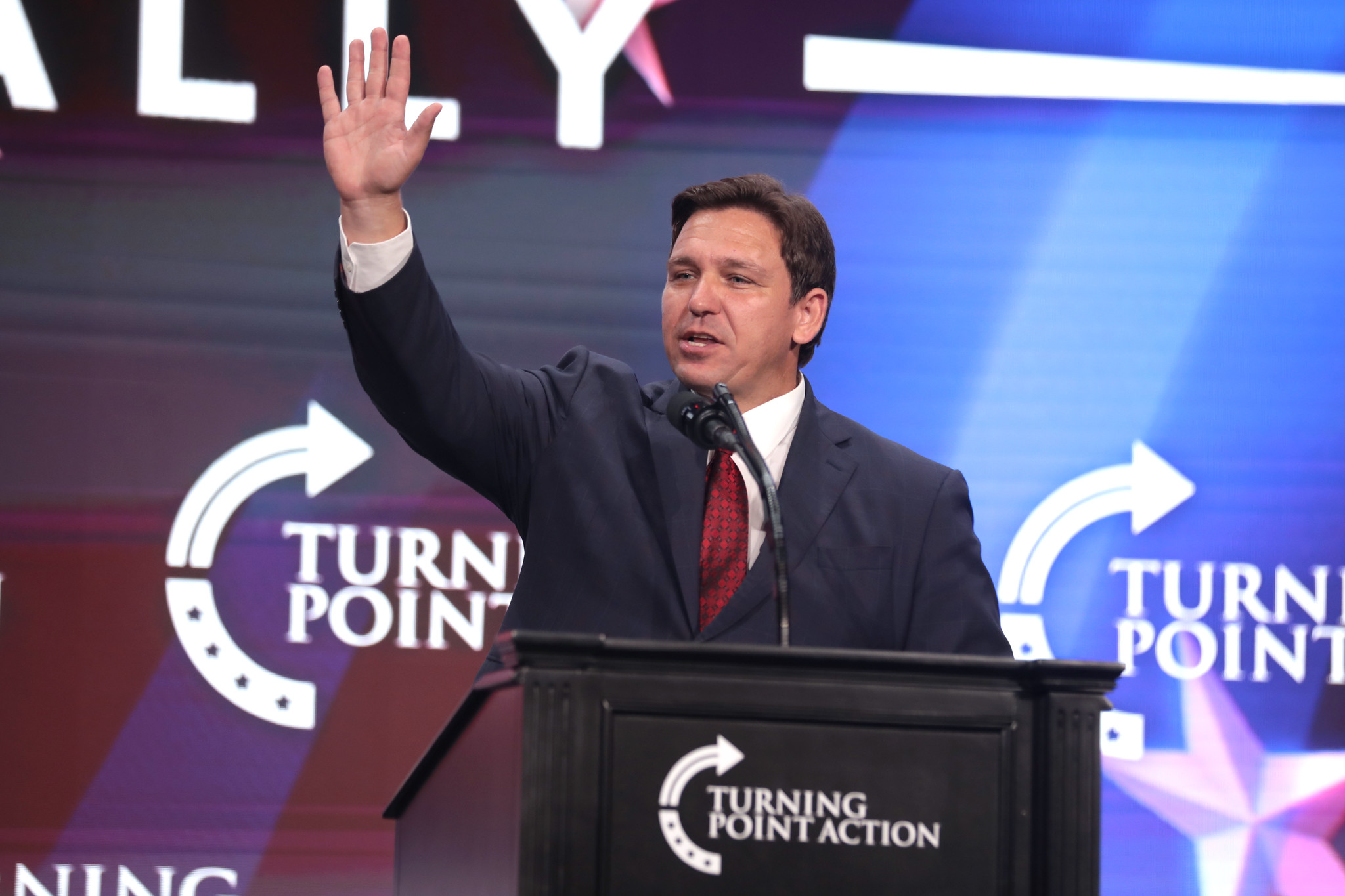 Ron DeSantis sul clima: tagliare le emissioni è “roba di sinistra”