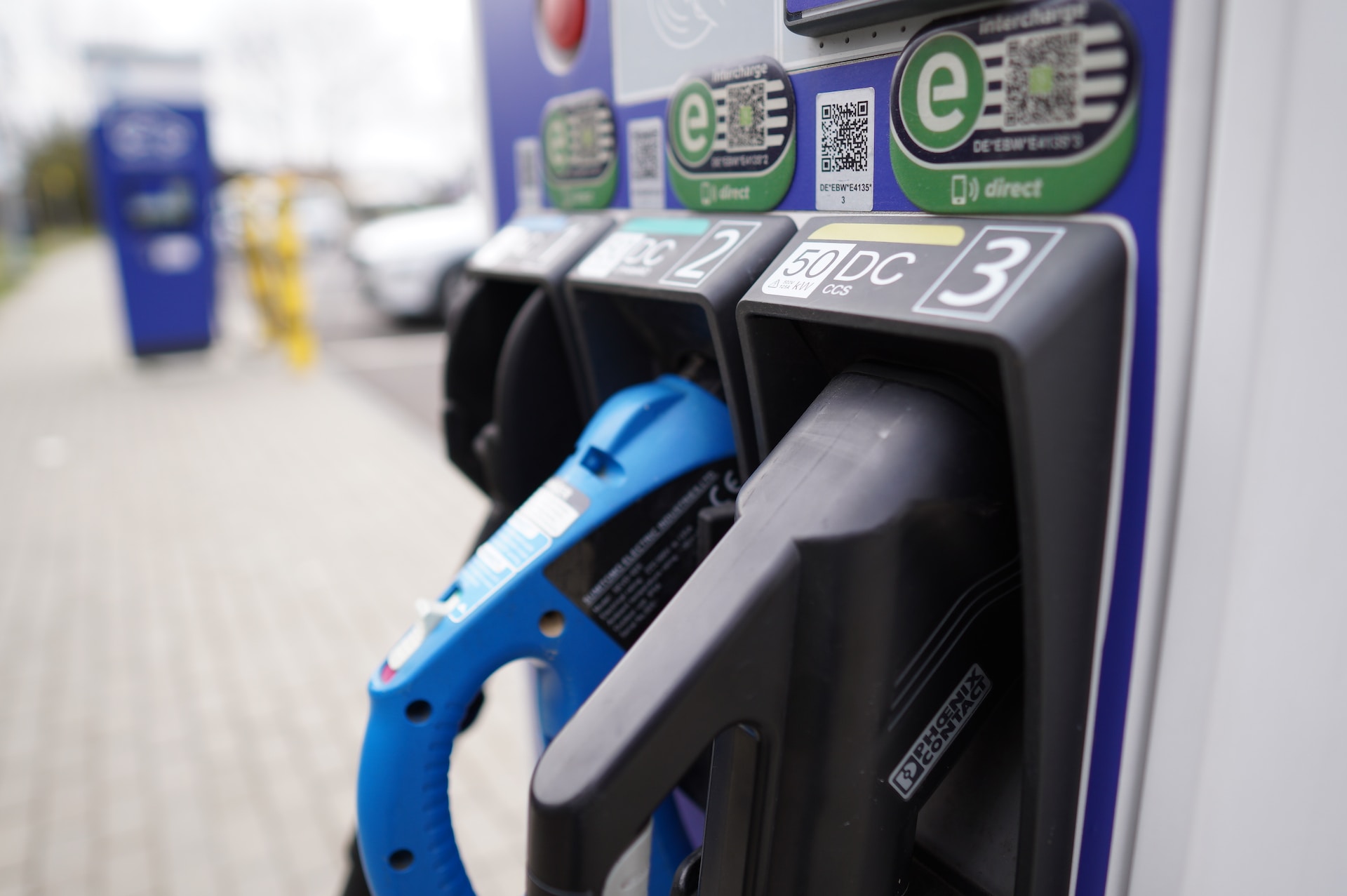 Auto elettriche: mercato sostenibile nel 2025 con EV più piccoli
