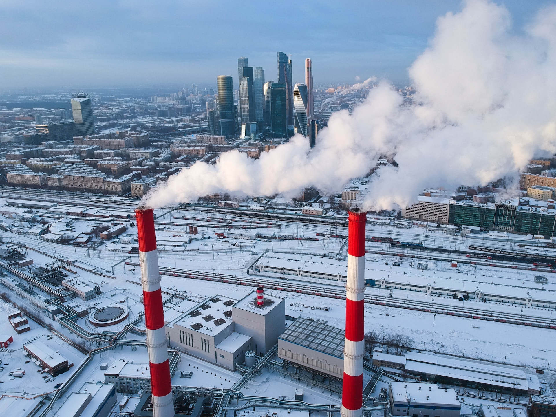 Emissioni globali: UNFCCC, nel 2030 scenderanno solo del 2%