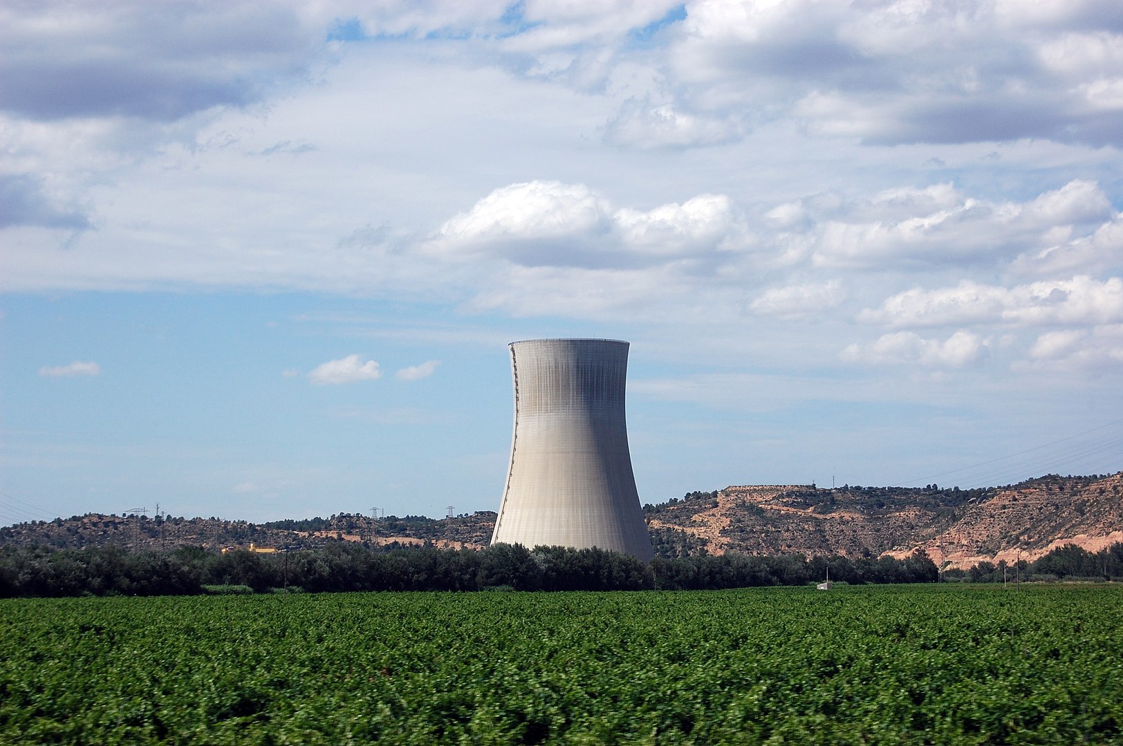 Uscita dal nucleare: Spagna dice addio all’atomo entro il 2035
