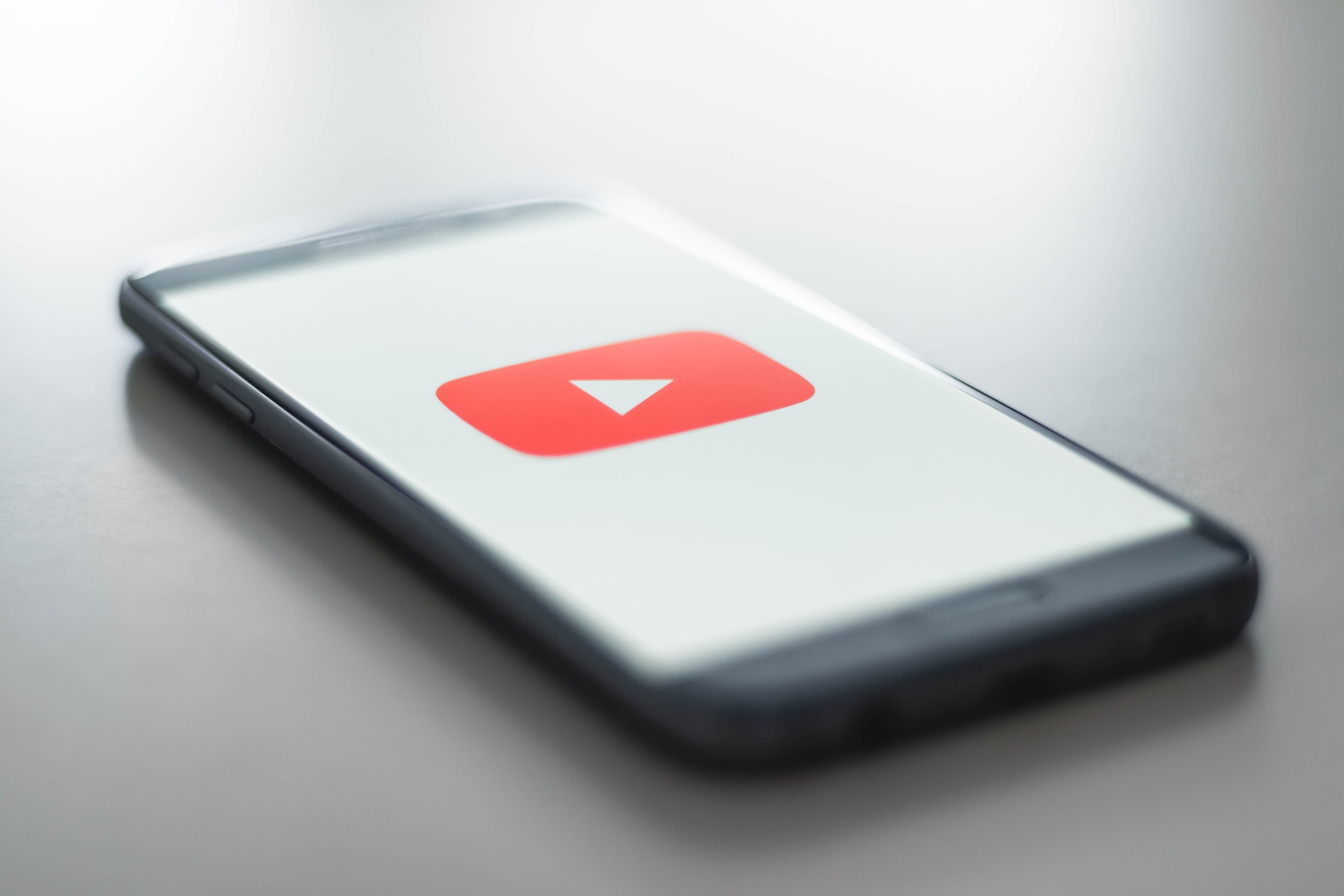 Disinformazione sul clima: Youtube la ignora e guadagna milioni di dollari 