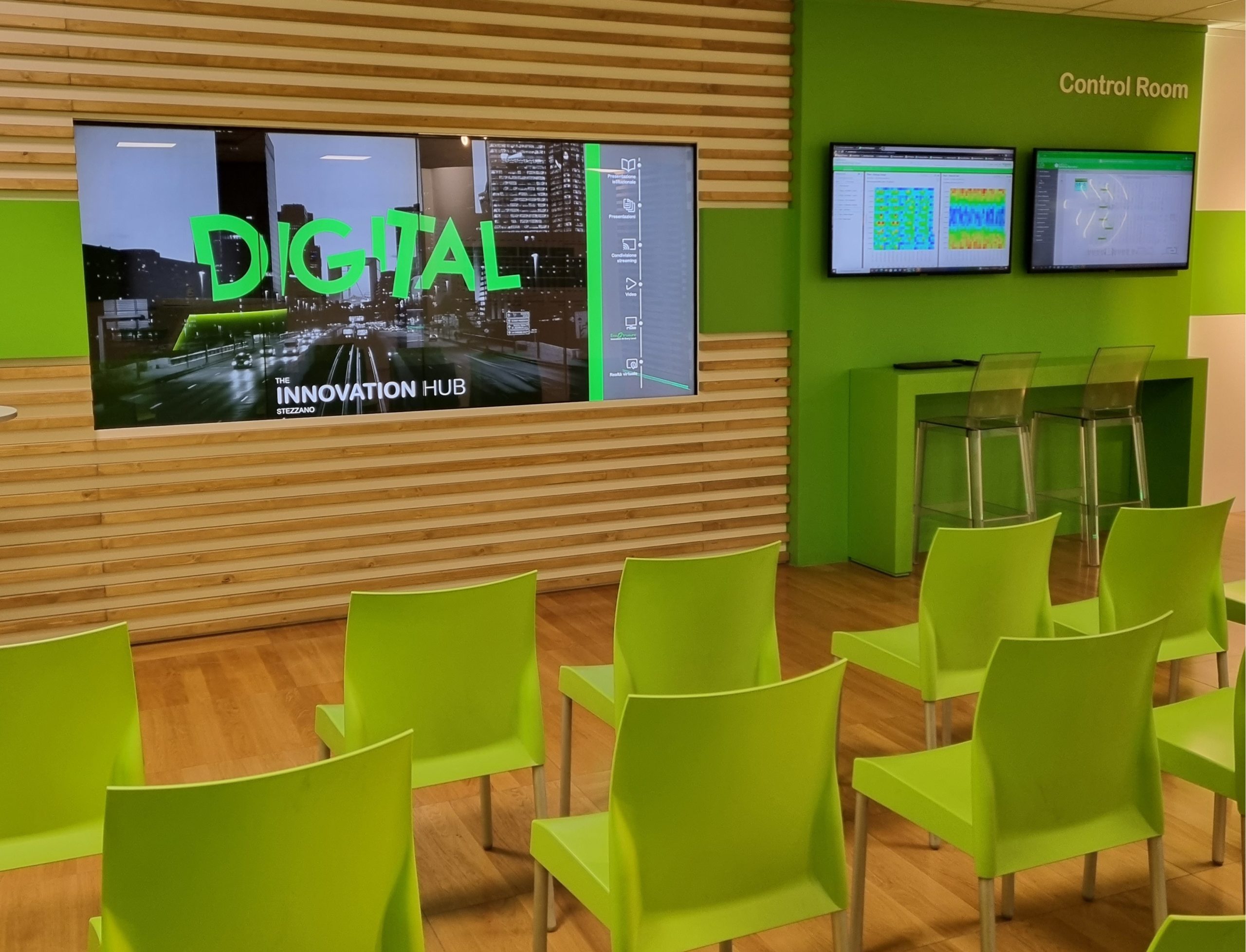 Decarbonizzazione: a Stezzano il sito-vetrina di Schneider Electric