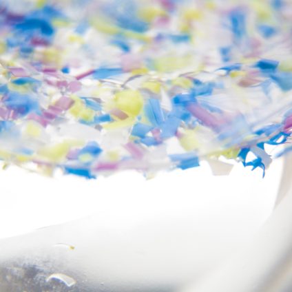Rinnovabili • Rimuovere le nanoplastiche dall'acqua