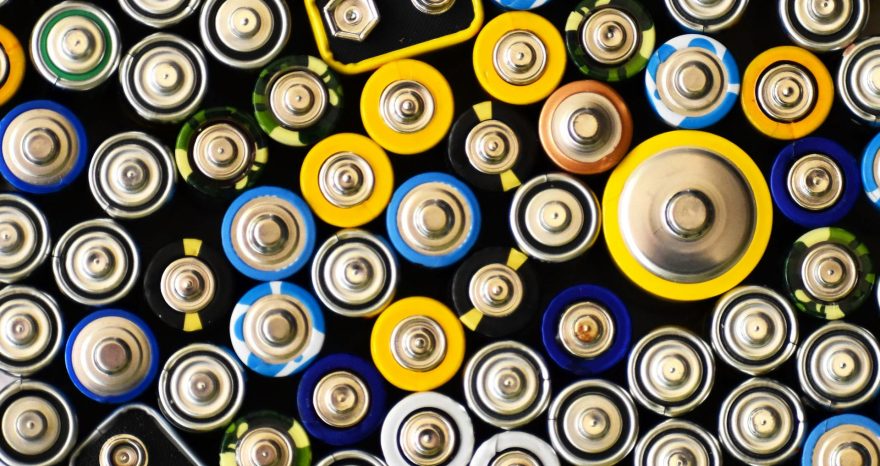 Rinnovabili • Batterie solide agli ioni di litio