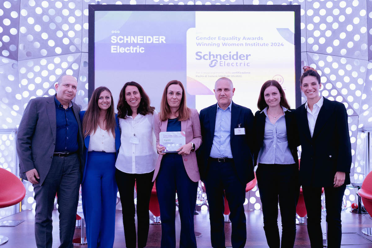 Schneider Electric Italia ottiene la Certificazione per la Parità di Genere