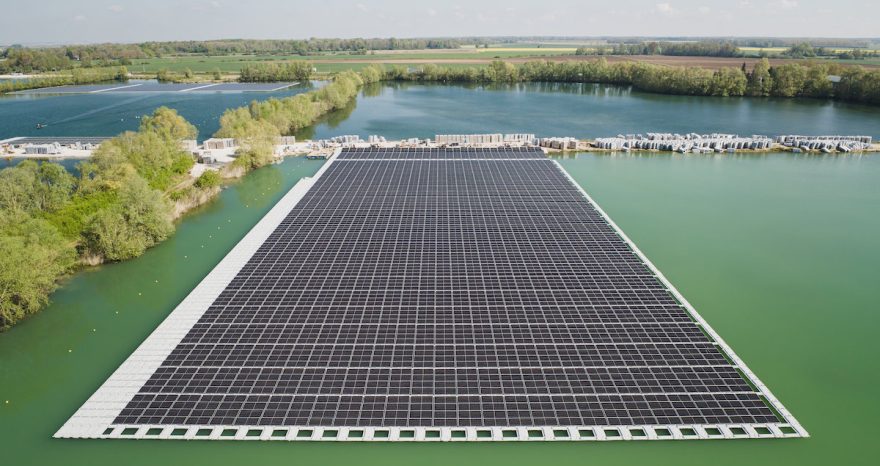 Rinnovabili • Q ENERGY raccoglie oltre 50mln per finanziare il più grande solare galleggiante d'Europa