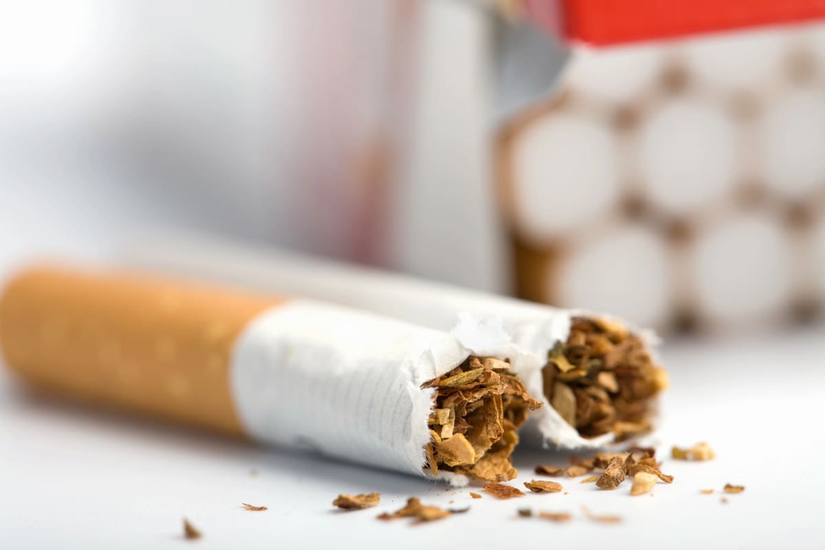 Divieto fumo all’aperto a Milano: stop dal 1° gennaio 2025