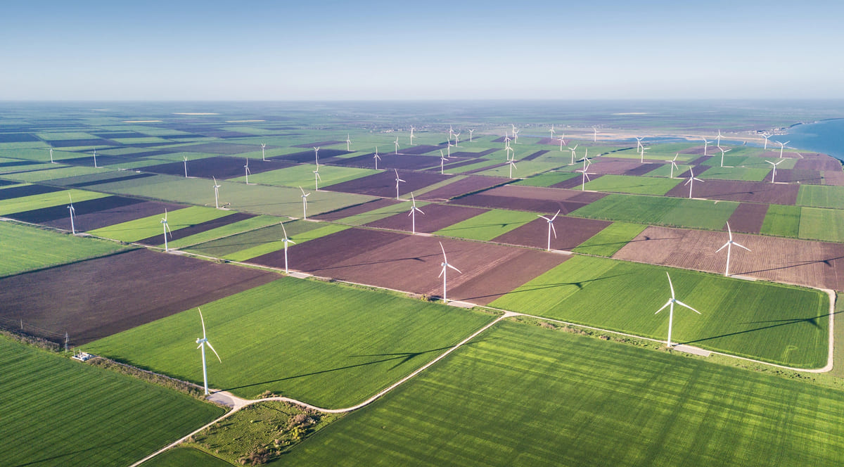 Transizione energetica Europa: eolico, EV e CCS i colli di bottiglia