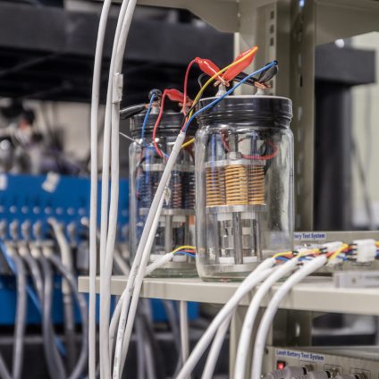 Rinnovabili • Le batterie allo stato solido senza anodo puntano al mercato