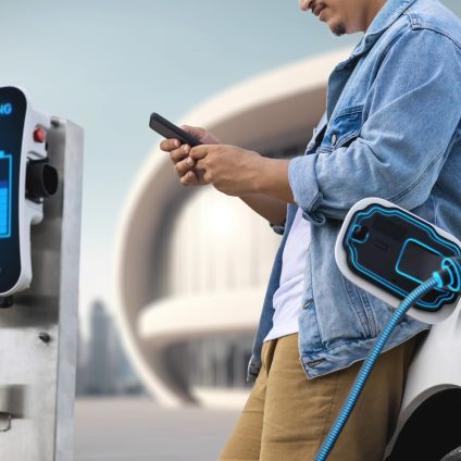 Rinnovabili • Ricarica EV: l’app PUN Maps per trovare le colonnine più vicine