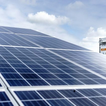 Rinnovabili • Fotovoltaico 2030: possibili 1000 nuovi GW l’anno