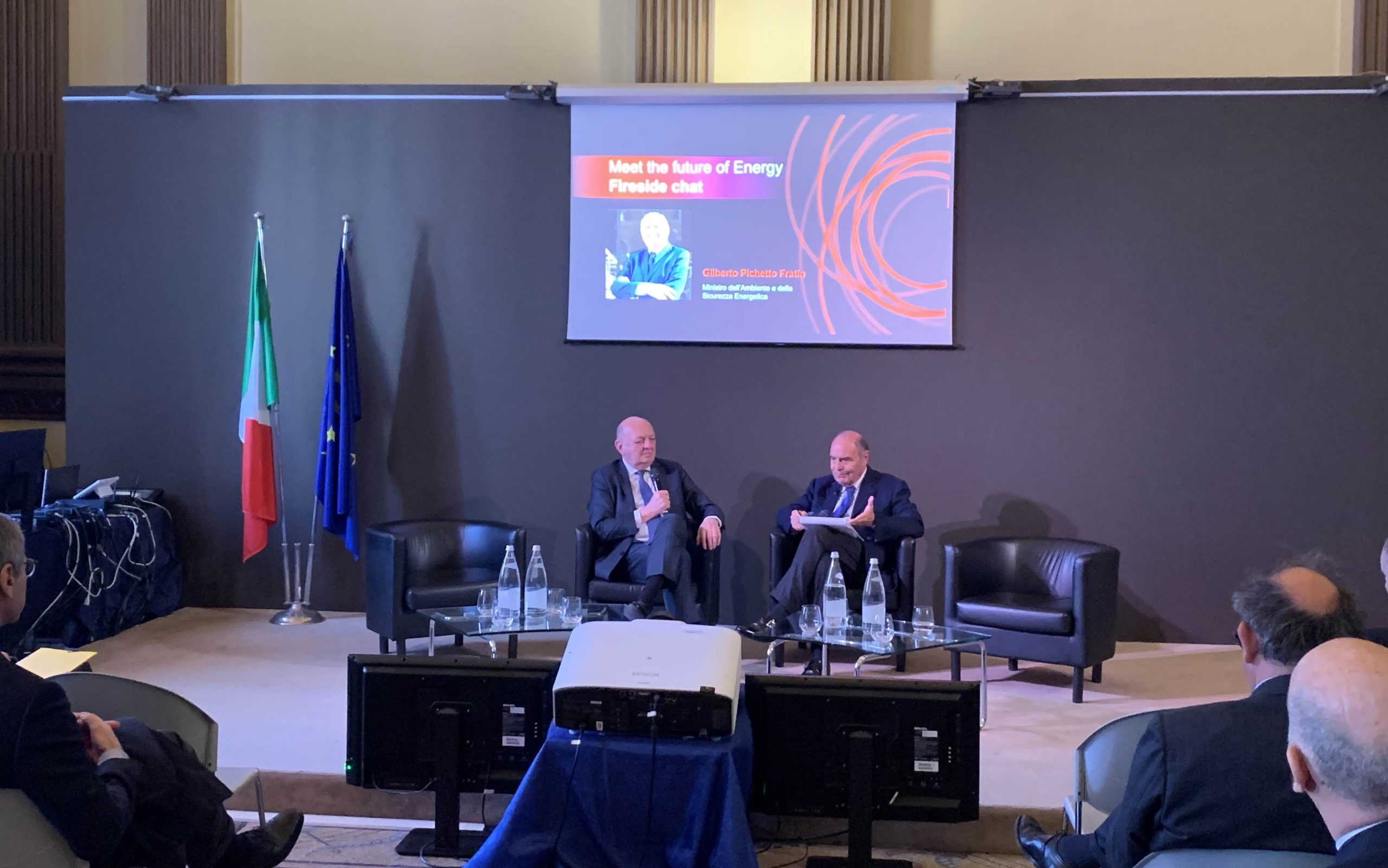 Transizione energetica, Italia paga prezzo superiore del 20% rispetto a media Ue. Pichetto Fratin: