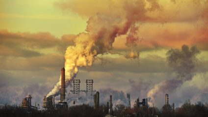 Rinnovabili • Emissioni gas serra: 111 aziende causano 28mila mld $ di danni