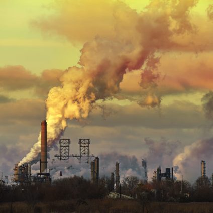 Rinnovabili • Emissioni gas serra: 111 aziende causano 28mila mld $ di danni