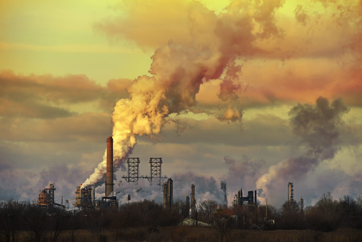 Rinnovabili • Emissioni gas serra: 111 aziende causano 28mila mld $ di danni