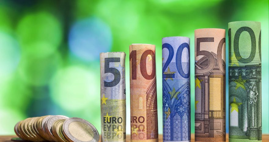 Rinnovabili • Finanza verde: nessuna banca UE è allineata con 1,5°C