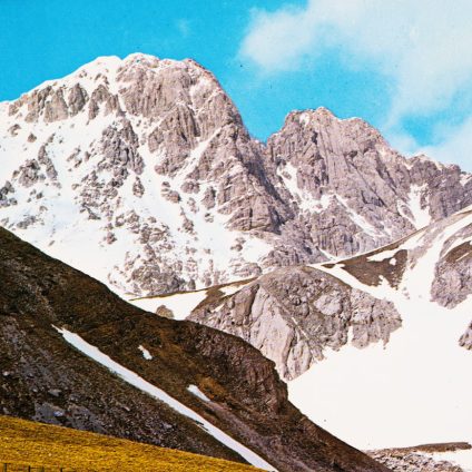 Rinnovabili • Rischio siccità 2025: Italia ha deficit di neve del 37%