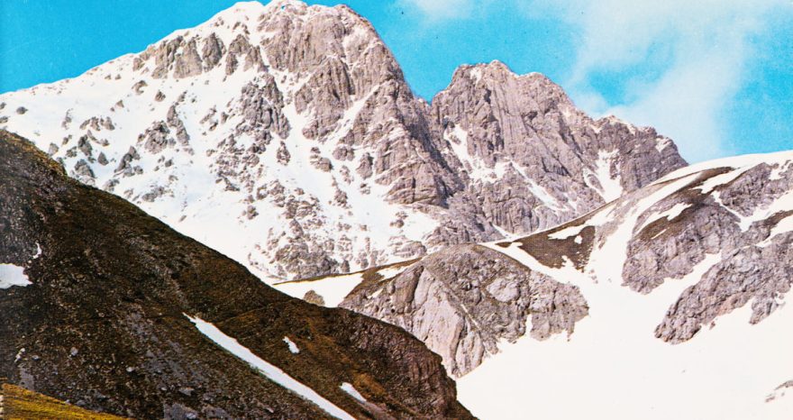 Rinnovabili • Rischio siccità 2025: Italia ha deficit di neve del 37%