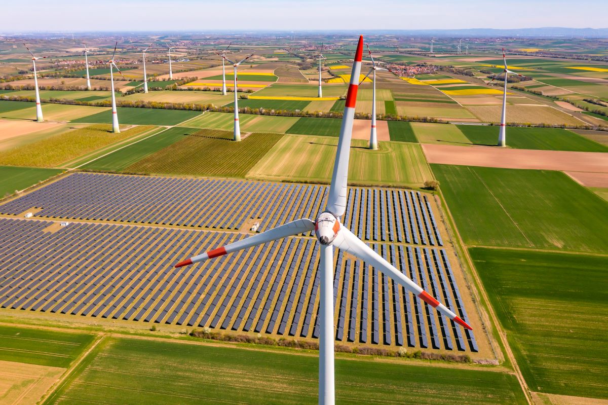 Sostenibilità, transizione energetica e sviluppo delle energie rinnovabili. Quale futuro?