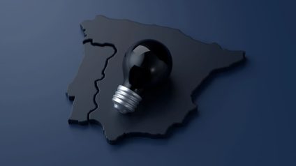 Rinnovabili • La Spagna al buio: un campanello d'allarme per il sistema elettrico europeo?