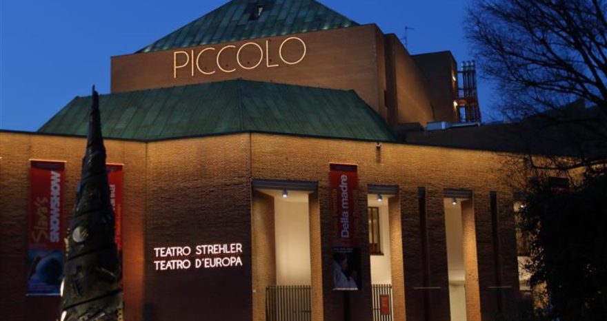 Rinnovabili • Un partenariato pubblico-privato (PPP) per migliorare l’efficienza energetica di cinque edifici della Fondazione Piccolo Teatro di Milano – Teatro d’Europa: Teatro Strehler, Teatro Studio Melato, Teatro Grassi, Laboratorio di Settimo Milanese e Deposito di via Bernina; Saranno evitate oltre 300 tonnellate l’anno di emissioni CO2 in atmosfera, pari al beneficio ambientale di 4.000 nuovi alberi piantumati.