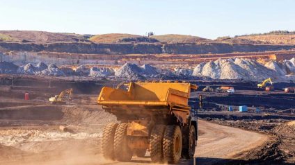 Rinnovabili • Minerali critici, l’allarme dell’IEA: “rischi crescenti per la sicurezza energetica e il rame entro il 2035”