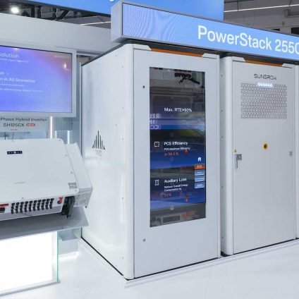 Rinnovabili • Accumulo a batteria, il debutto ESS PowerStack 255CS di Sungrow 