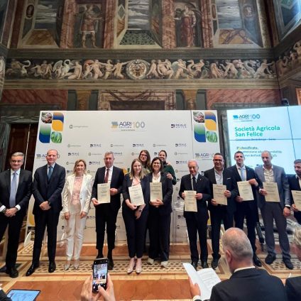 Rinnovabili • V Rapporto AGRIcoltura 100, la sostenibilità è un requisito per la competitività
