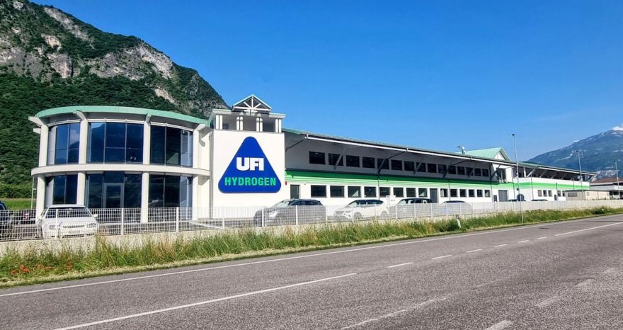 Rinnovabili • UFI HYDROGEN: avviata a Serravalle la produzione di membrane per l’H2 verde